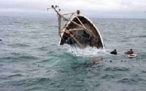 মালয়েশিয়াগামী ট্রলার ডুবে বাংলাদেশিসহ নিখোঁজ ২৫০ ট্রলার ডুবির প্রতীকী ছবি।