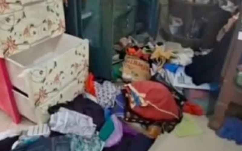 রূপগঞ্জে দুই বাড়িতে দুর্ধর্ষ ডাকাতি রূপগঞ্জে ডাকাতি