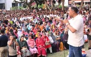 বিরোধী দলের ওপর এখনো স্বৈরাচারের ভূত: প্রধানমন্ত্রী শিক্ষা প্রতিষ্ঠান সন্তোষে বক্তব্য রাখছেন প্রধানমন্ত্রী তারেক রহমনা