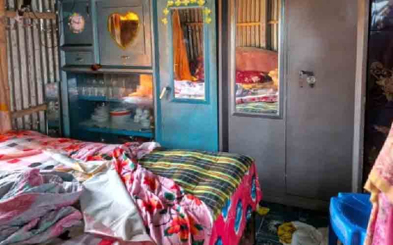 এক রাতে তিন বাড়িতে ডাকাতি, সর্বস্ব লুট তিন বাড়িতে ডাকাতিV ছবি।