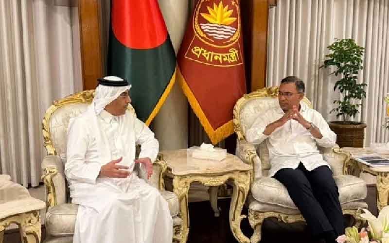 প্রধানমন্ত্রীর সঙ্গে কাতারের শ্রমমন্ত্রীর সৌজন্য সাক্ষাৎ প্রধানমন্ত্রী তারেক রহমানের সাথে বৈঠক করছেন কাতারের শ্রমমন্ত্রী।