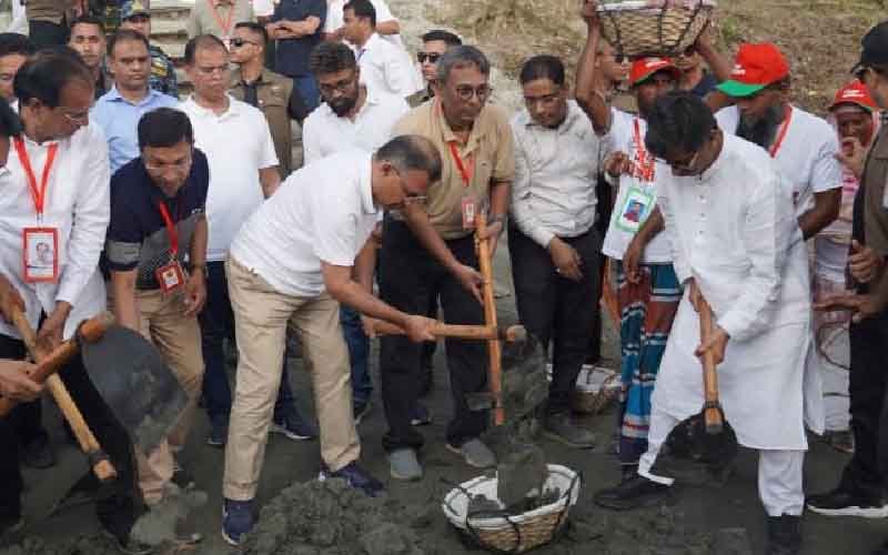 চাঁদপুরে ‘বিশ্ব খাল’ পুনঃখনন কাজের উদ্বোধন করলেন প্রধানমন্ত্রী