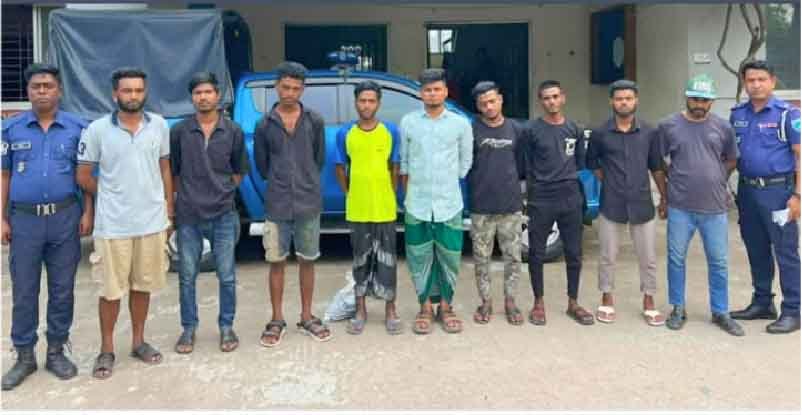সিদ্ধিরগঞ্জে বিশেষ অভিযানে ৯ আসামি গ্রেপ্তার