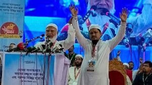 আসন্ন নারায়ণগঞ্জ সিটি নির্বাচনে মাওলানা আব্দুল জব্বারকে মেয়র প্রার্থী ঘোষণা করেন জামায়াতে ইসলামীর আমির ডা. শফিকুর রহমান।