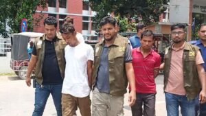 শিশু ধর্ষণ মামলায় বিধান ও তার বাবাকে গ্রেপ্তার দেখিয়ে আদালতের মাধ্যমে কারাগারে পাঠায় পুলিশ।