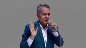ঢাকার বাসস্ট্যান্ড থাকছে, বদলাচ্ছে ব্যবস্থাপনা সড়ক পরিবহনমন্ত্রী শেখ রবিউল আলম