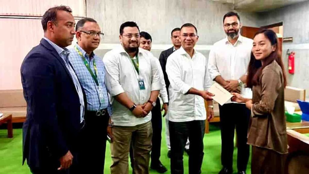 ঋতুপর্ণার বাড়ি নির্মাণে প্রধানমন্ত্রীর আর্থিক অনুদান জাতীয় নারী ফুটবল দলের তারকা খেলোয়াড় ঋতুপর্ণা চাকমার গৃহ নির্মাণে আর্থিক অনুদান দিয়েছেন প্রধানমন্ত্রী তারেক রহমান