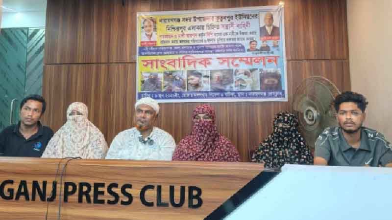 বাড়িতে হামলা, নারী নির্যাতন ও লুটের অভিযোগ