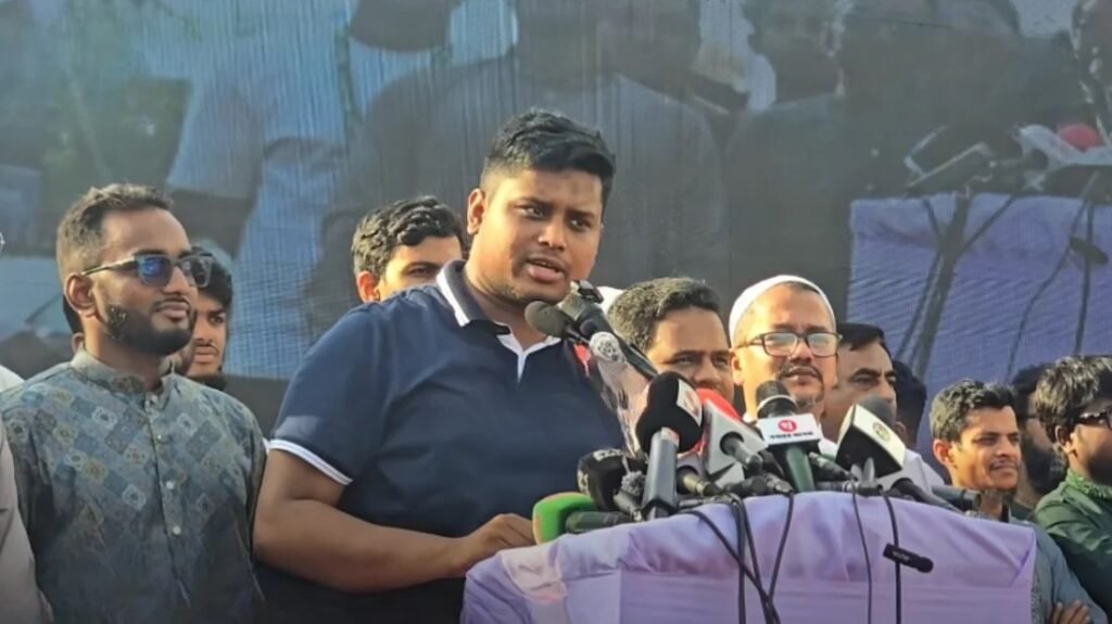 ‘ফার্মের মুরগিরাই রাস্তায় নেমেছিল বলেই আপনি শিক্ষামন্ত্রী’