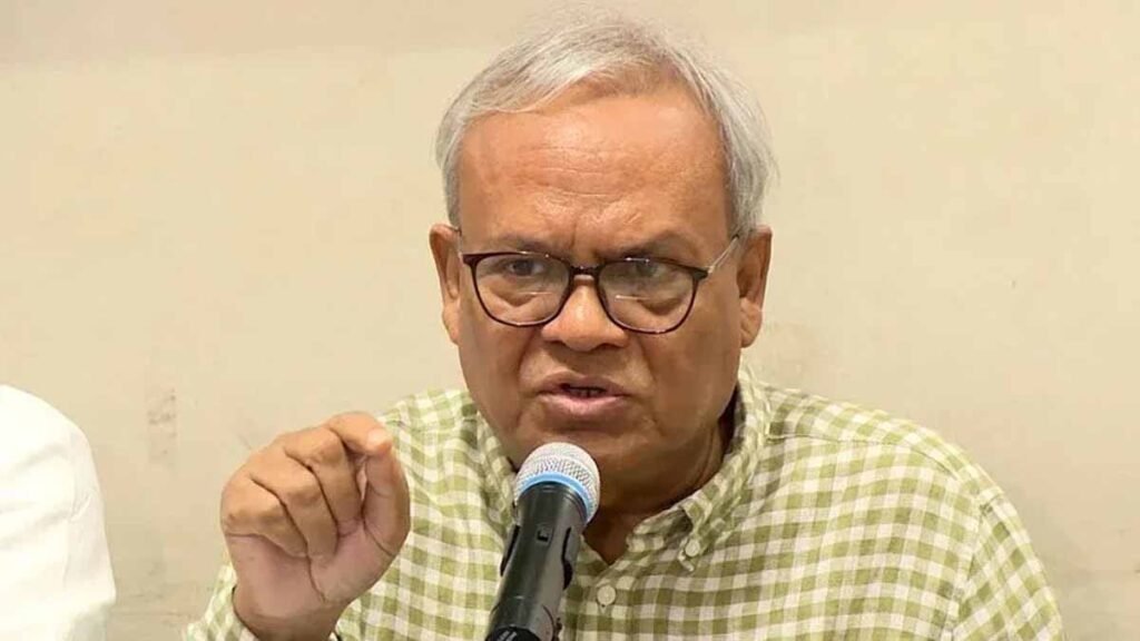 আচরণে ফ্যাসিবাদের ছাপ যেন না থাকে: রিজভী নেতাকর্মীদের আচরণে ফ্যাসিবাদের ছাপ না রাখার আহ্বান
