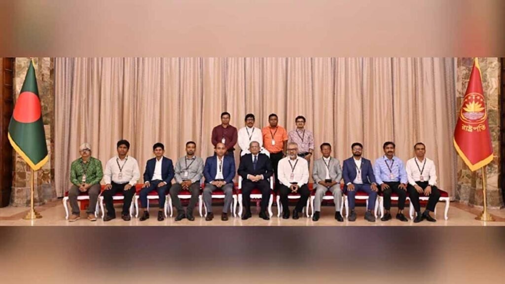 গণমাধ্যম গণতান্ত্রিক ব্যবস্থার মূল স্তম্ভ