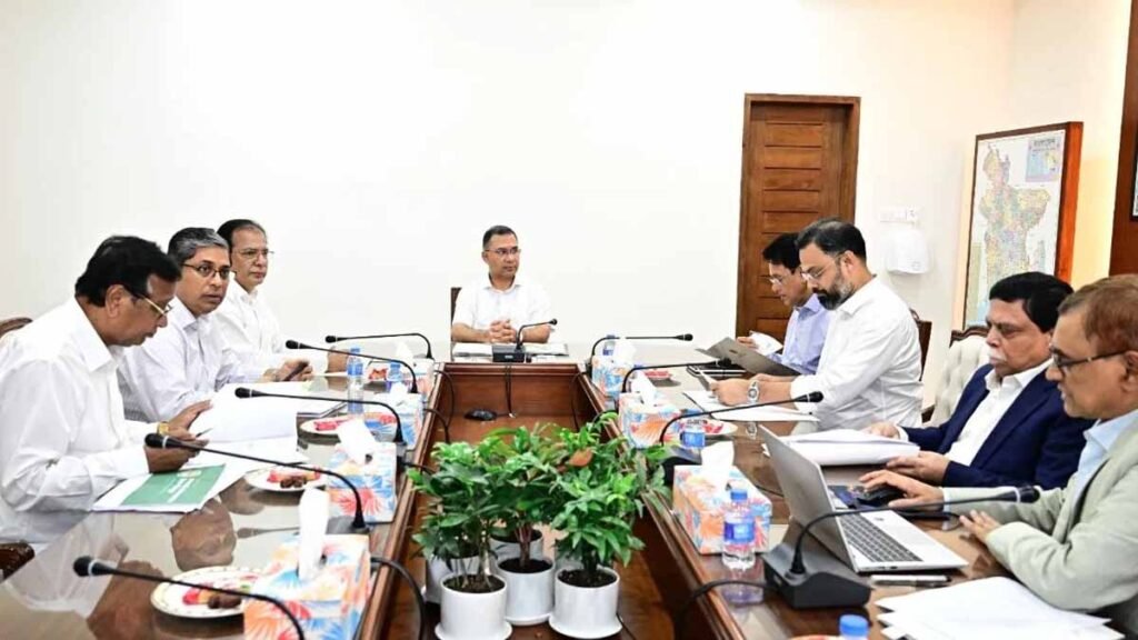 প্রতিটি ইউনিয়নে খেলার মাঠ তৈরির নির্দেশ প্রধানমন্ত্রীর প্রতিটি ইউনিয়নে খেলার মাঠ তৈরির নির্দেশ