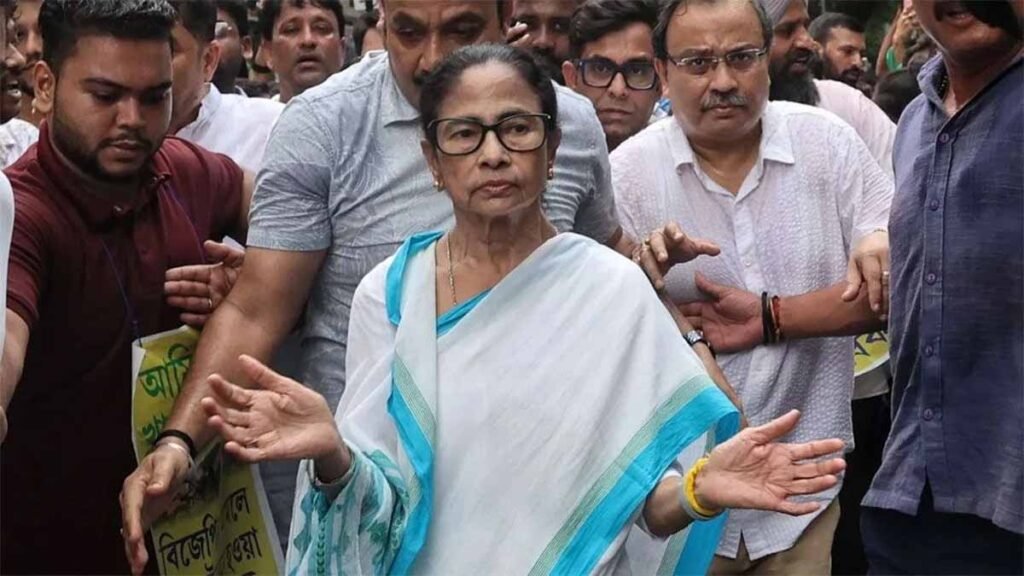 সিজেপি নেতাদের গ্রেফতারি নিয়ে মমতা-অভিষেকের প্রতিক্রিয়া